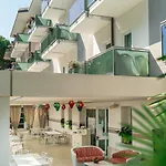 Mediterraneo 4*