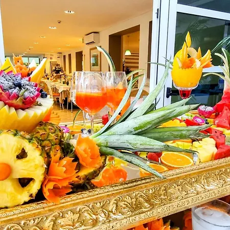 Mediterraneo Hotel 4*