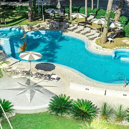 Mediterraneo Hotel 4*