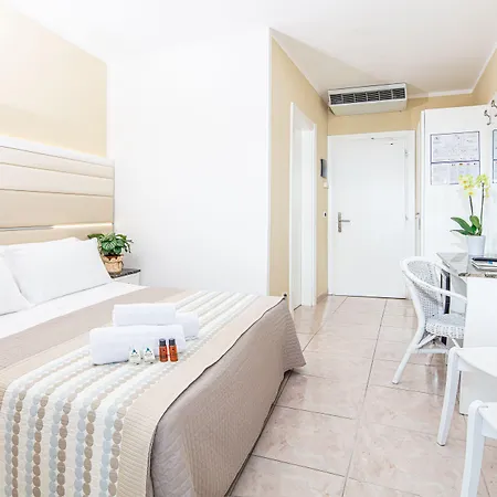 Ξενοδοχείο Mediterraneo Λινιάνο Σαμπιαντόρο