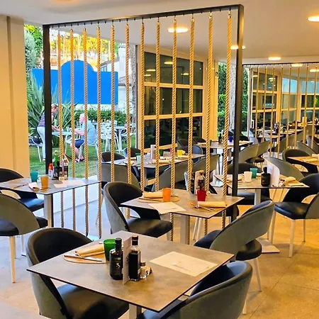地中海酒店 4*