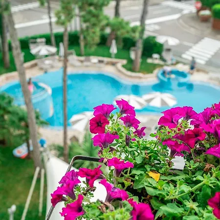Mediterraneo 4*