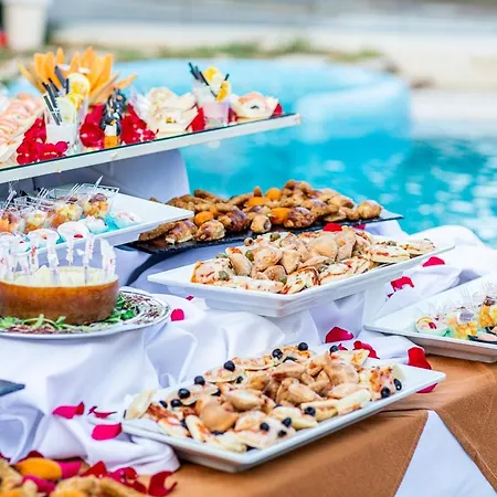 Mediterraneo Hotel 4*